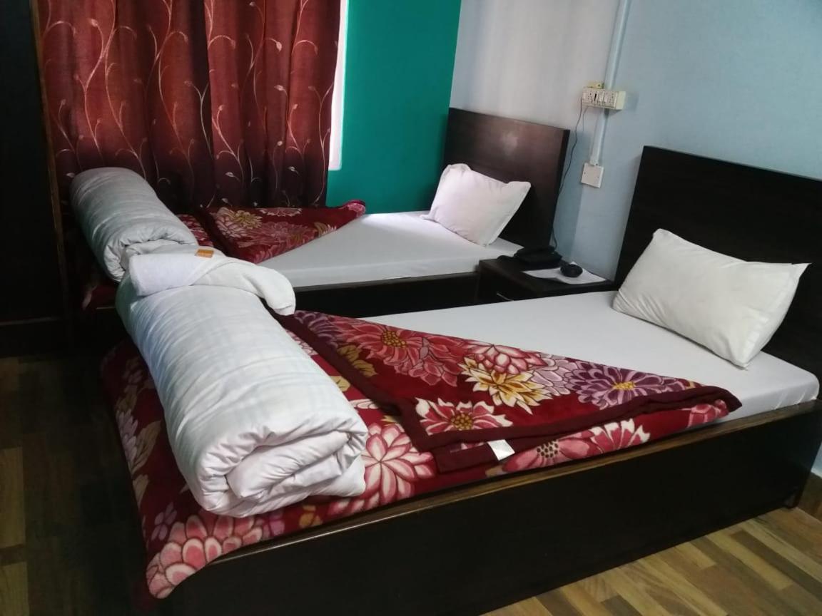 Vamoose Buddha Hotel Tawang Eksteriør billede